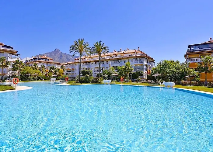 Puerto Banus Luxury Penthouse * Marbella