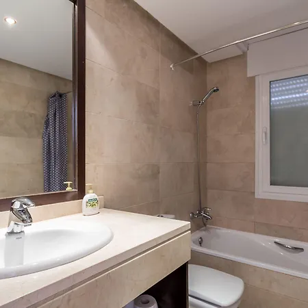 Puerto Banus Luxury Penthouse * 马尔韦利亚