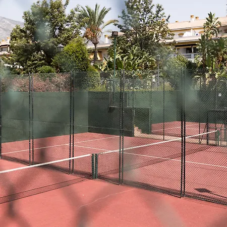 Puerto Banus Luxury Penthouse דירה