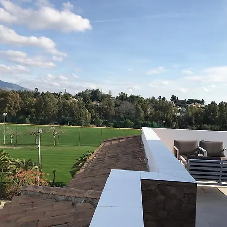 Puerto Banus Luxury Penthouse 公寓 *